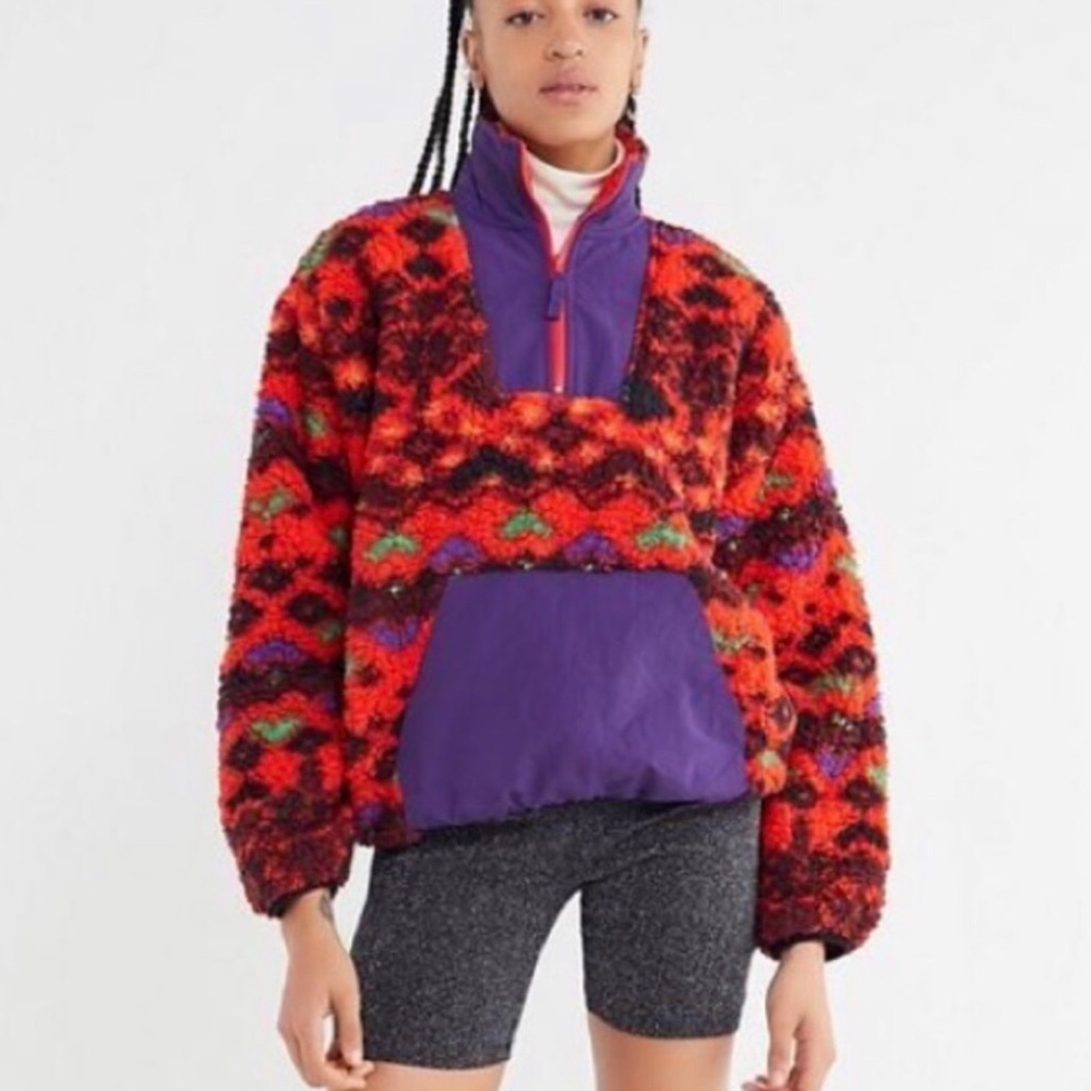 Urban Outfitters Fleece Pullover